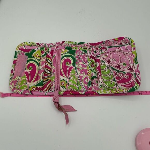 Vera Bradley Pinwheel Pink Wallet Tri Fold Green - Picture 3 of 5